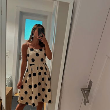 Kleid 