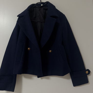 Elegant dark blue short coat