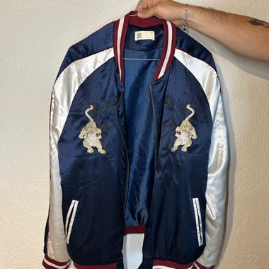 Asian Style Seiden Jacke 