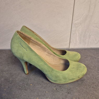 Décolleté verde chiaro