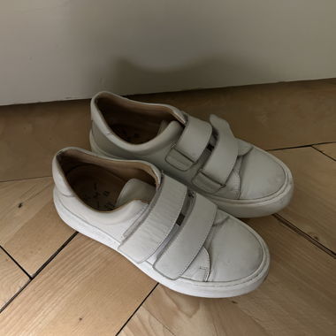 Schuhe KMB weiss