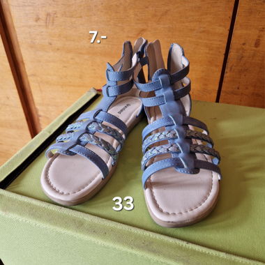 Sandales filles taille 33