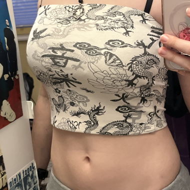 Short bandeau top with dragon print