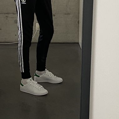 Pantaloni da allenamento Adidas neri