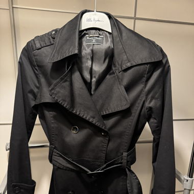 Trench noir