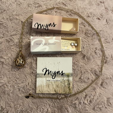 Collana MYNS con ciondolo