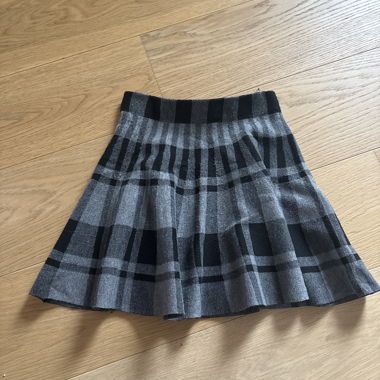 Mini jupe corolle grise 