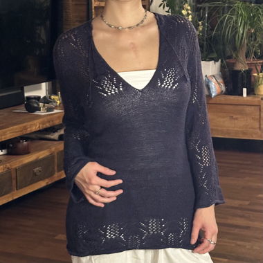 japanese vintage: dark blue, open-knit sweater