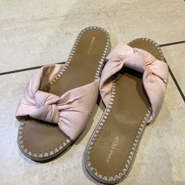 Anna Fiels Slipper
