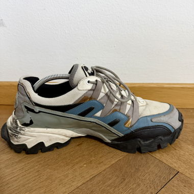 Valentino sneakers - have various stains