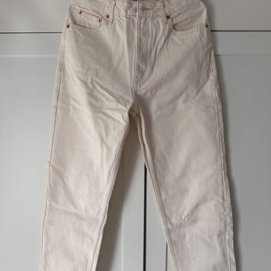 MNG Mom Jeans in Creme