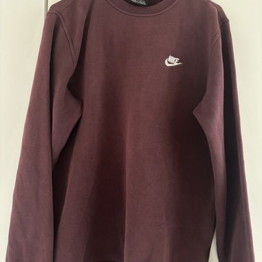 Nike sweater