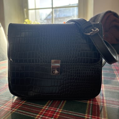 Borsa con motivo rettile