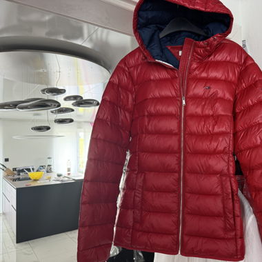 Tommy Hilfiger Steppjacke Grösse M, Rot - Jacke!