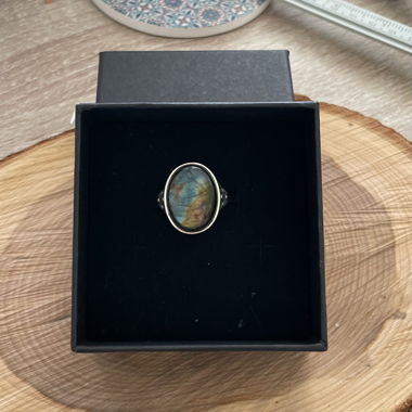 Labradorite ring