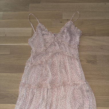 Kurzes Kleid