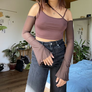 Brown mesh top🪐 