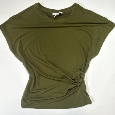 Olivefarbenes gerafftes T-Shirt