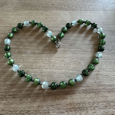 Collana di perle verdi (46 cm)