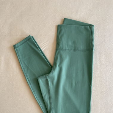 Everlane leggings
