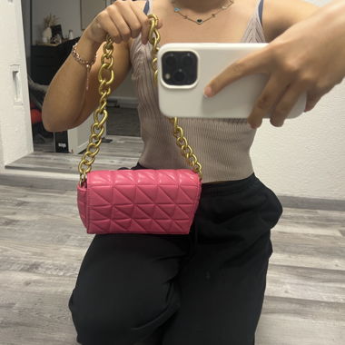 Borsa a tracolla imbottita rosa