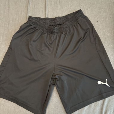 Short de sport Puma noir