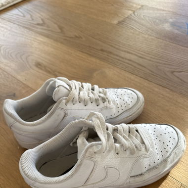 Nike Schuhe gr. 38.5