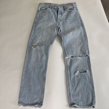 Jeans déchirés Zara Woman