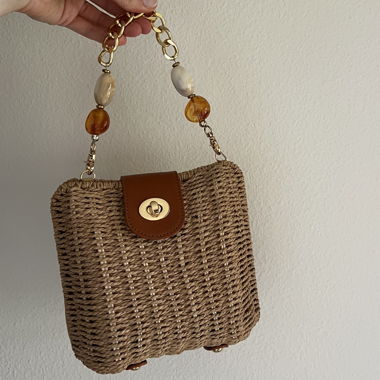 Woven straw bag