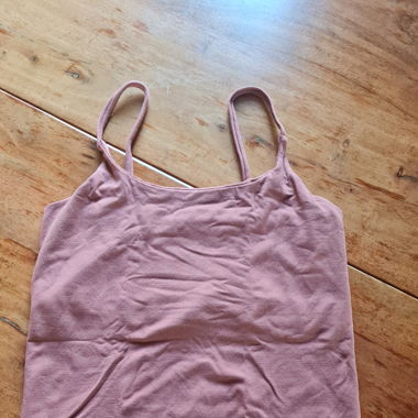 Yoga Searcher Top
