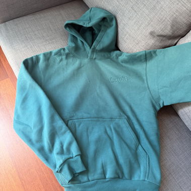 Pull à capuche Comfrt