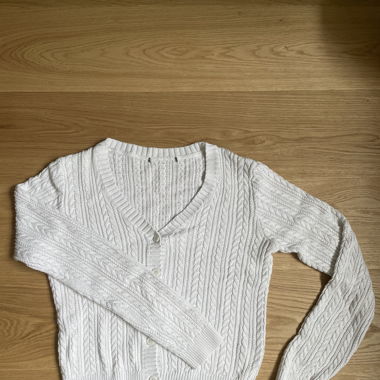 Brandy Melville cardigan