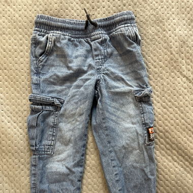 Jeans für Jungs 104