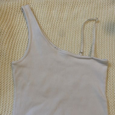One Shoulder top