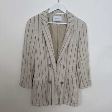 Blazer Stradivarius in lino misto a righe