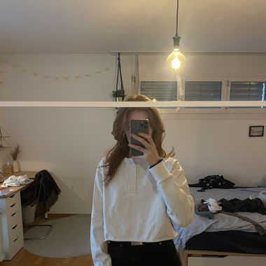 Sweater - Brandy Melville