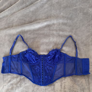 corset bleu électrique 