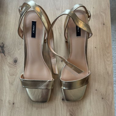 Scarpe con tacco Only