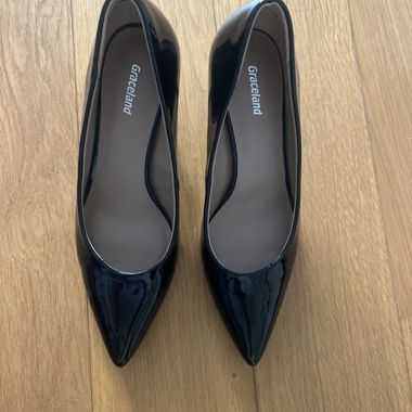 Pumps verniciati neri Graceland