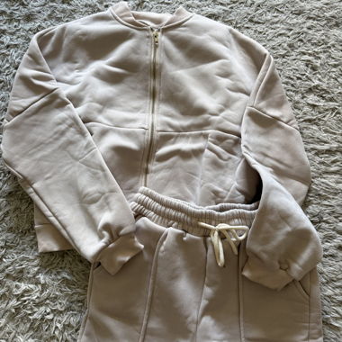 Beige Shein Jogging Set