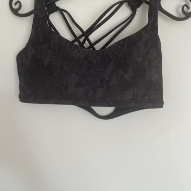Lululemon snake print sports bra