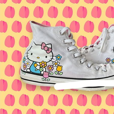 Converse Superstar Hello Kitty