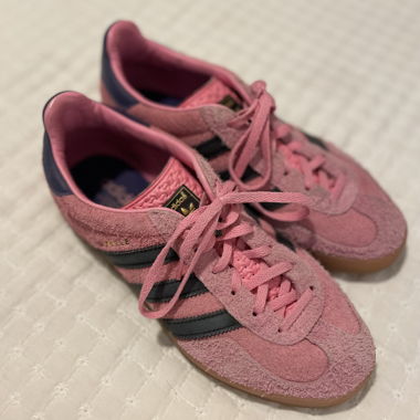 Baskets adidas rose taille EU 40