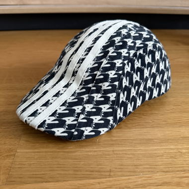 Casquette Adidas Avavav noir et blanc