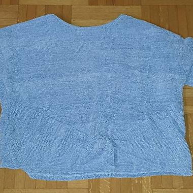 Pull gris (taille 152)