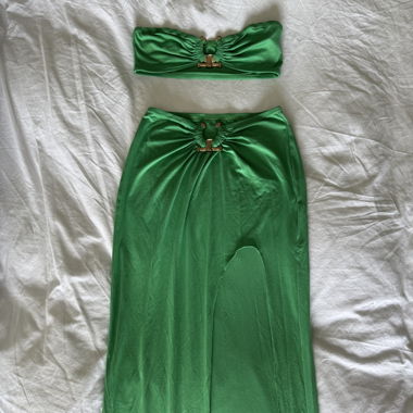 Ensemble grüner Rock Bandeau