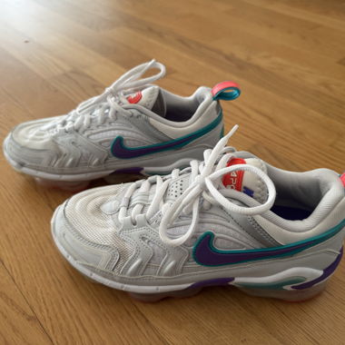 Baskets Nike Air Max blanches multicolores