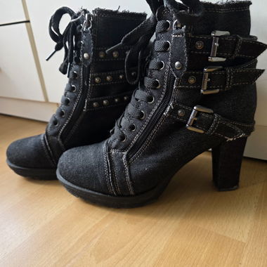 Bottines Denim cloutées