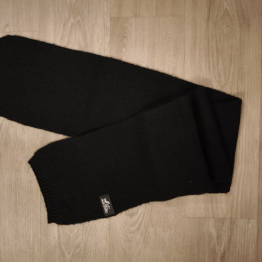 Black wool scarf