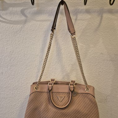 Guess Tasche ( lachsfarbig )